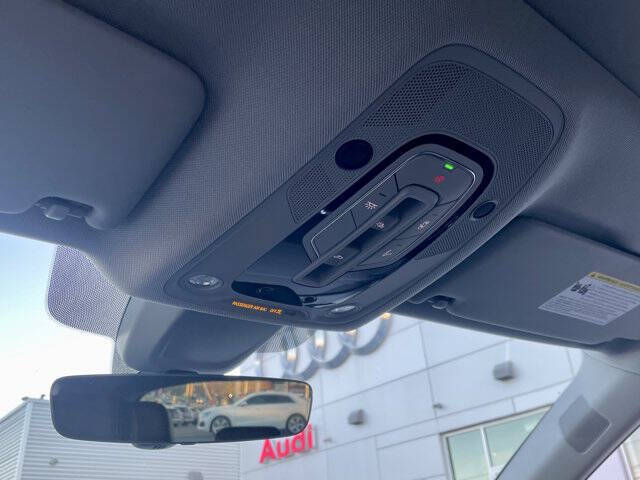 2022 Audi Q5 quattro S line Prem Plus 45 TFSI