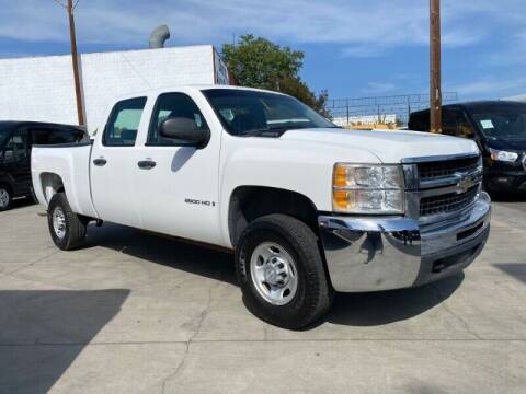 2007 Chevrolet Silverado 2500HD for sale at Best Buy Quality Cars in Bellflower CA