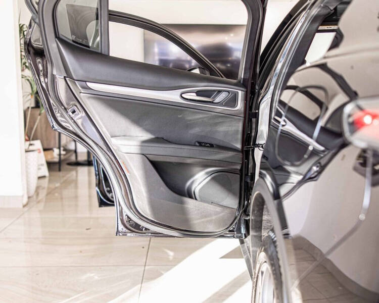 2025 Alfa Romeo Stelvio