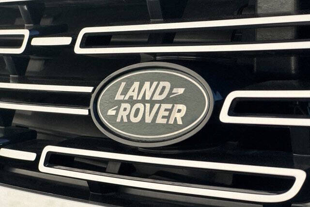 2025 Land Rover Range Rover P550e Autobiography