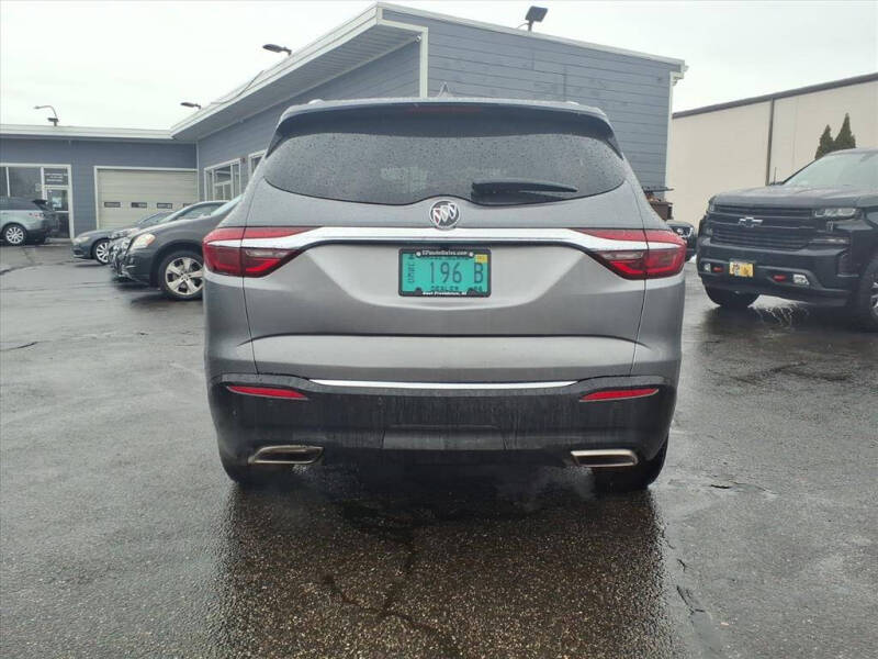 2018 Buick Enclave Essence