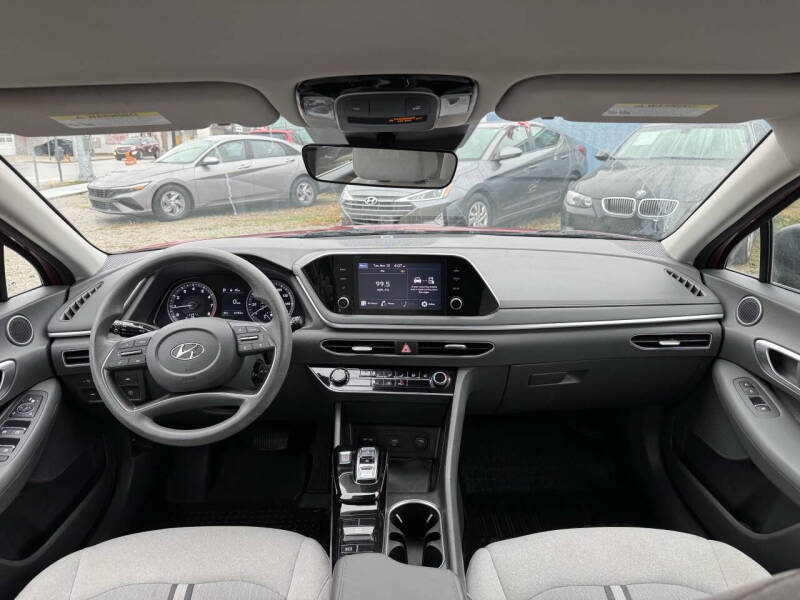 2022 Hyundai Sonata SE