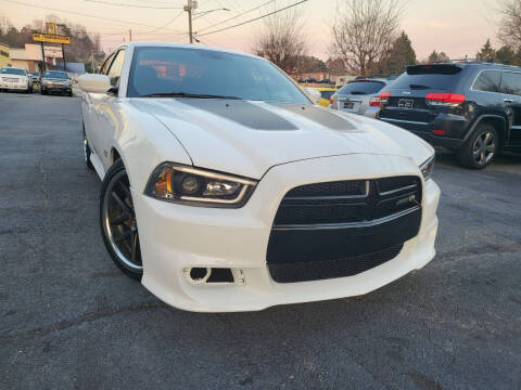 2013 Dodge Charger for sale at North Georgia Auto Brokers in Snellville GA