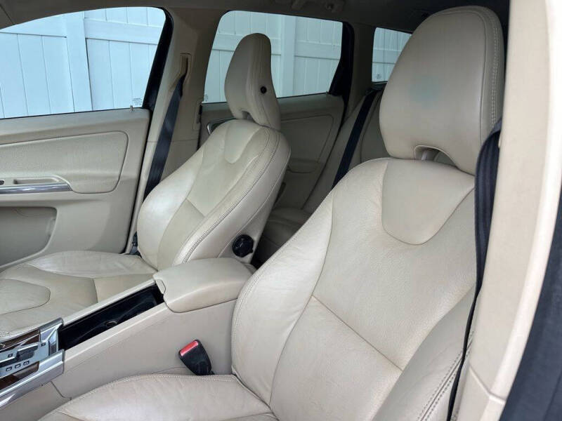 2012 Volvo XC60 3.2