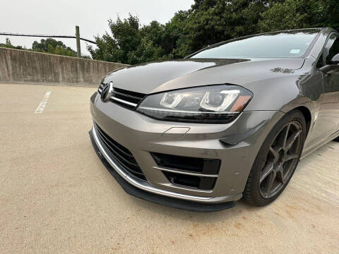 2016 Volkswagen Golf R