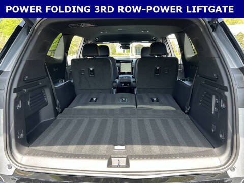 2025 GMC Acadia Denali