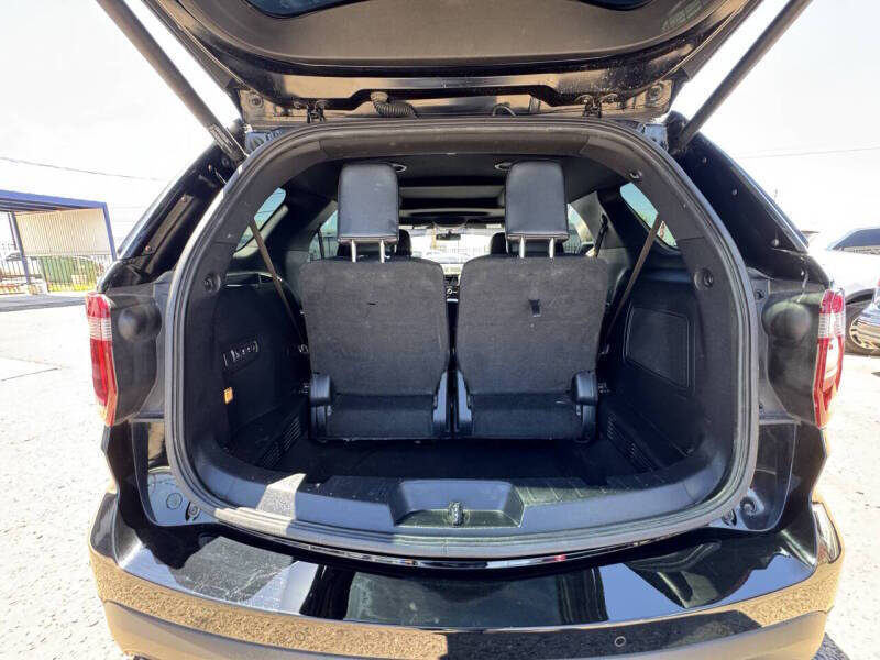 2016 Ford Explorer Sport