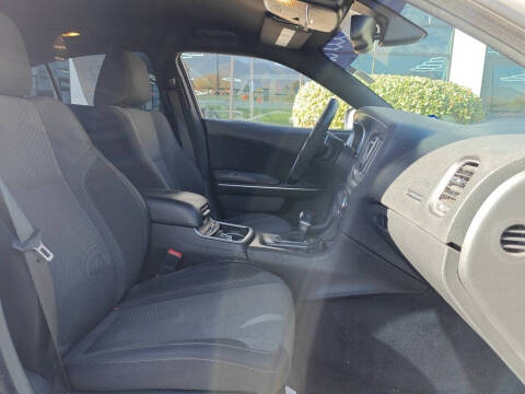 2015 Dodge Charger SXT