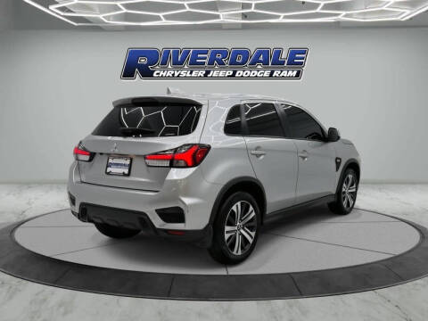 2024 Mitsubishi Outlander Sport ES