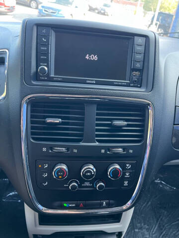 2019 Dodge Grand Caravan SE