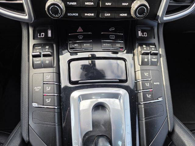 2017 Porsche Cayenne