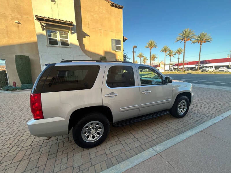 2011 GMC Yukon SLE