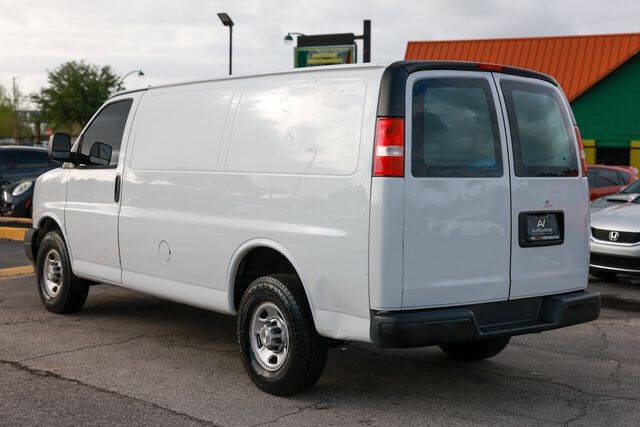 2021 Chevrolet Express 2500