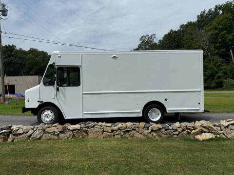 2020 Freightliner MT45 Chassis