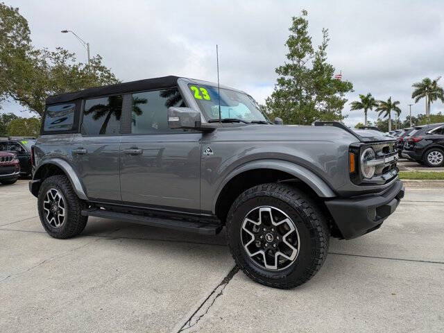 2023 Ford Bronco Outer Banks