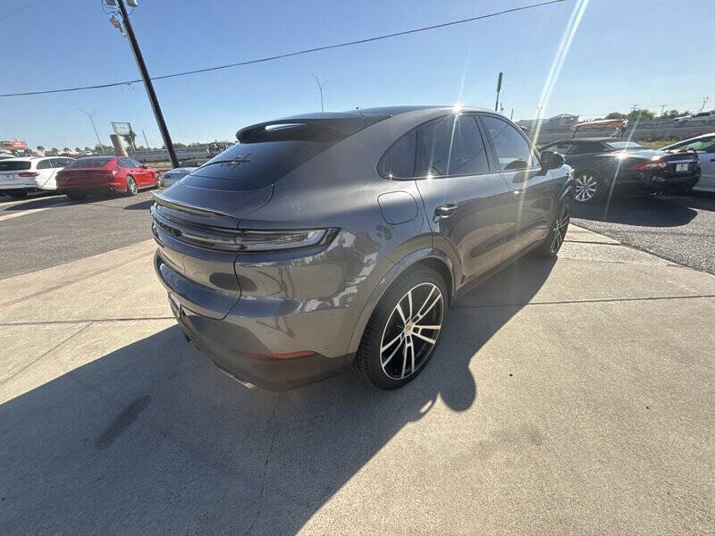 2024 Porsche Cayenne S Coupe
