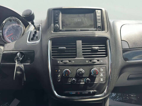 2020 Dodge Grand Caravan SE