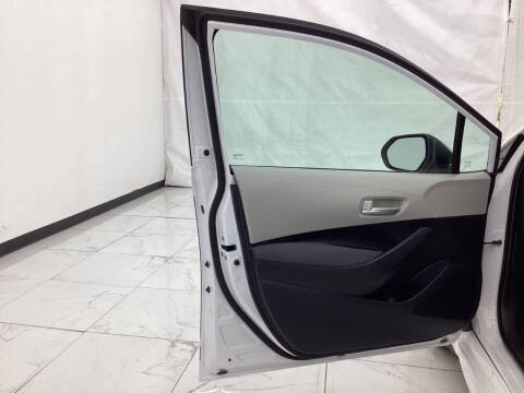 2023 Toyota Corolla Hatchback SE