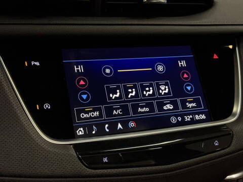 2022 Cadillac XT5 Premium Luxury