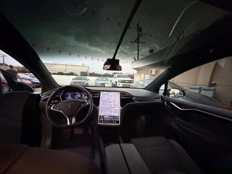 2016 Tesla Model X 75D