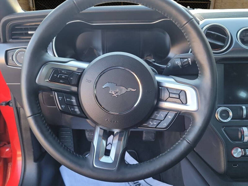 2022 Ford Mustang Mach 1