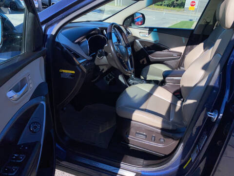 2017 Hyundai Santa Fe Limited Ultimate