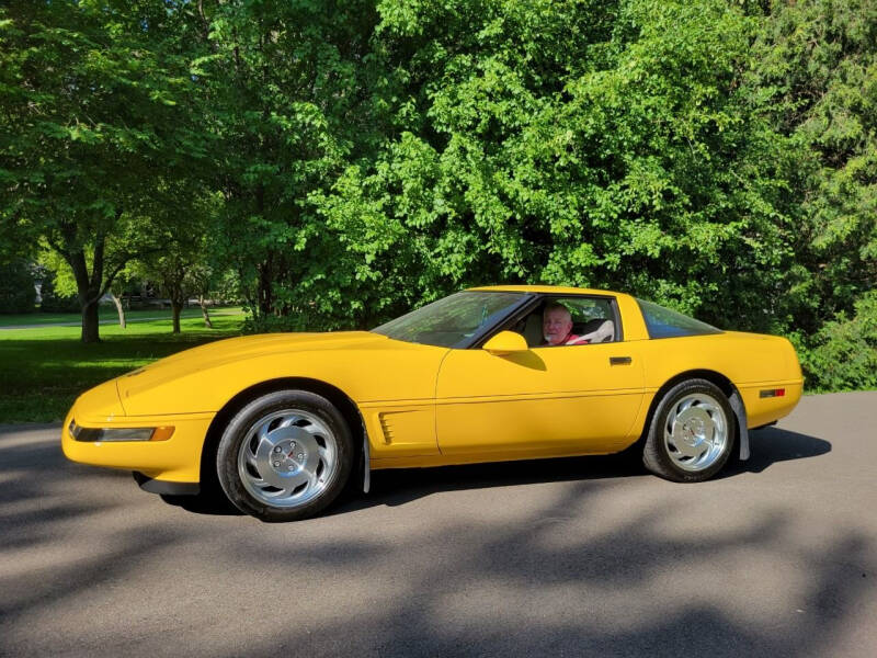 1995 Chevrolet Corvette for sale at Hooked On Classics in Watertown MN