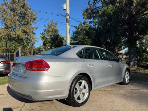 2015 Volkswagen Passat 1.8T Limited Edition