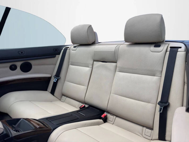 2011 BMW 3 Series 335i