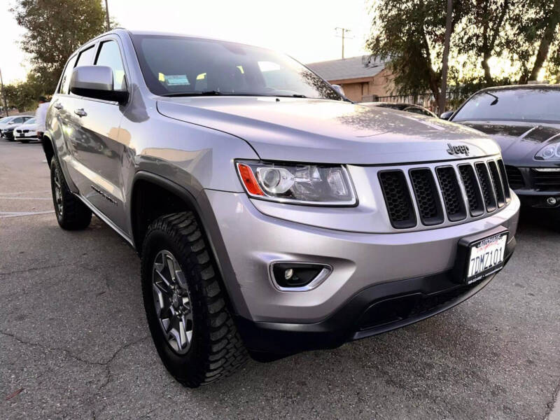 2014 Jeep Grand Cherokee Laredo photo 34