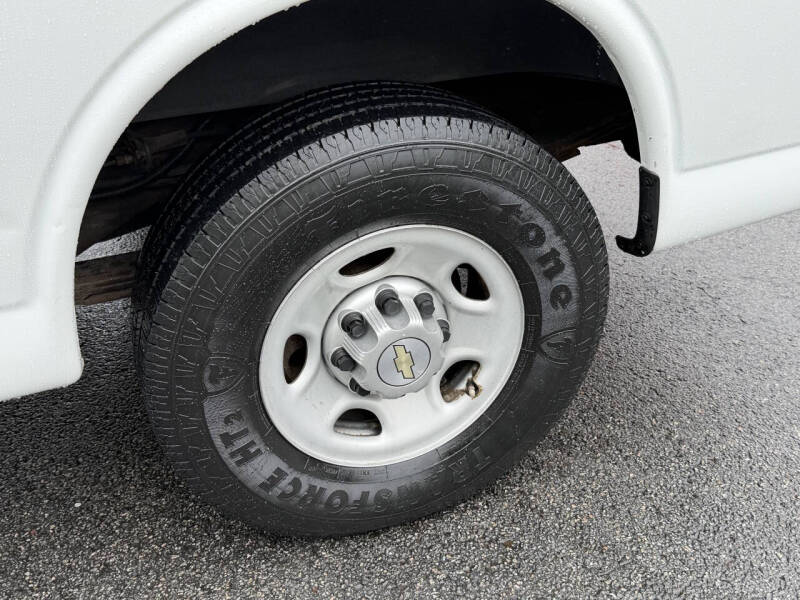2011 Chevrolet Express 2500