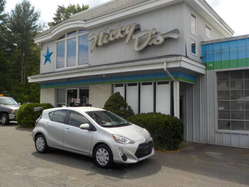 2016 Toyota Prius c Two