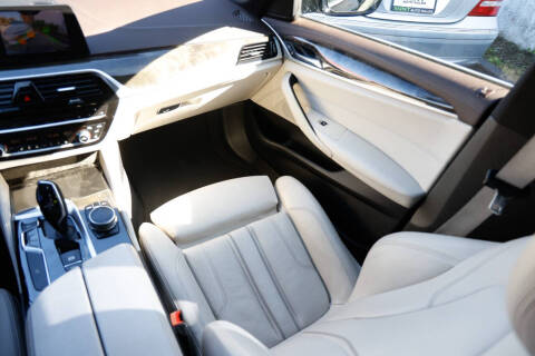 2017 BMW 5 Series 540i