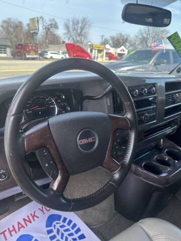 2008 GMC Savana for sale at GC Credit UN in Garden City MI