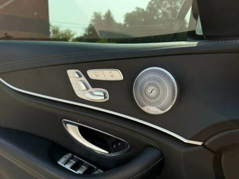 2019 Mercedes-Benz E-Class E 300