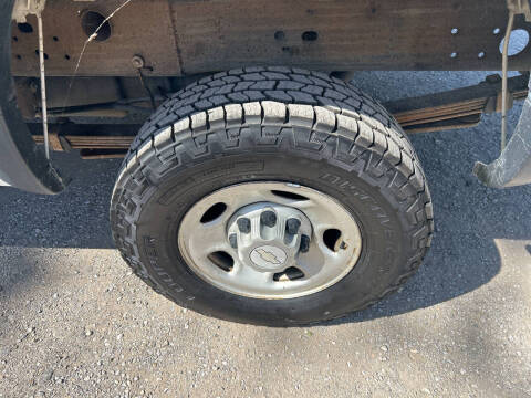 2006 Chevrolet Silverado 2500HD Work Truck