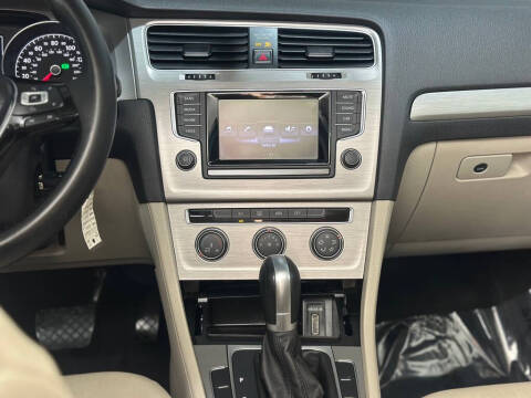 2015 Volkswagen Golf