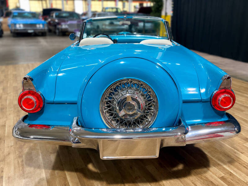1956 Ford Thunderbird
