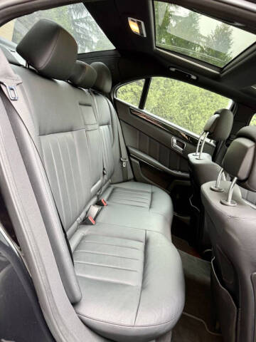2010 Mercedes-Benz E-Class