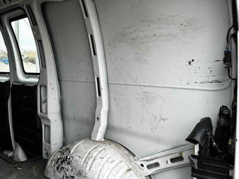 2017 Chevrolet Express 2500