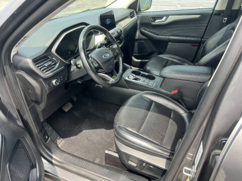 2021 Ford Escape SEL