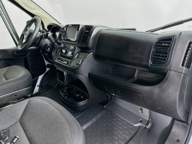 2025 RAM ProMaster