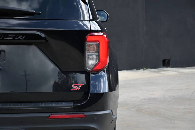 2021 Ford Explorer ST