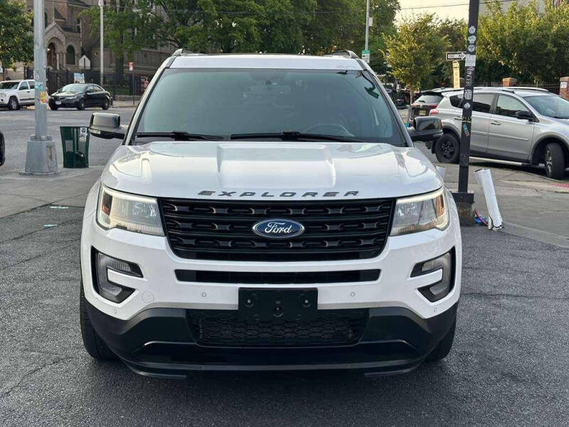 2017 Ford Explorer Sport