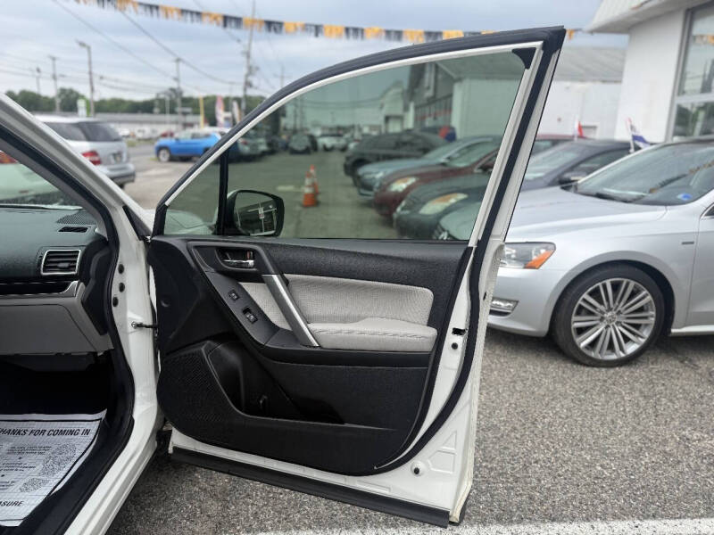 2017 Subaru Forester 2.5i Limited