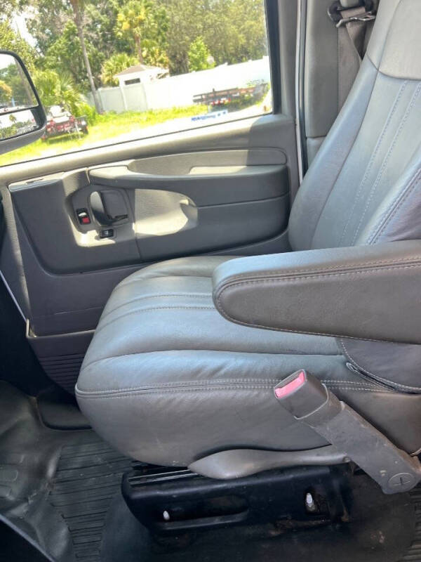 2014 Chevrolet Express 3500