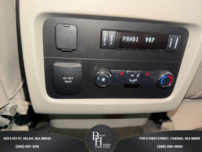 2017 Lincoln Navigator L Select