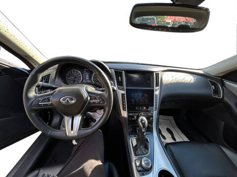 2021 Infiniti Q50 Luxe