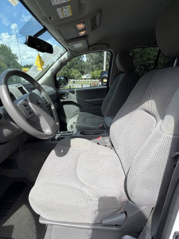 2018 Nissan Frontier SV