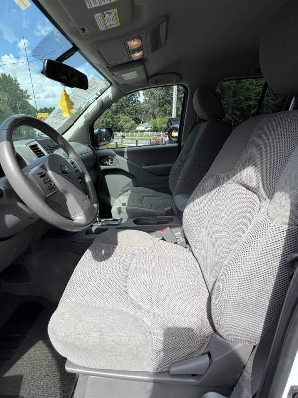 2018 Nissan Frontier SV